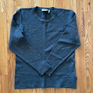 Fjallraven me s L High Coast Merino Sweater would fit a medium or large